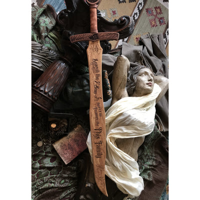 PIRATE_FAMILY_WOODEN_SIGN